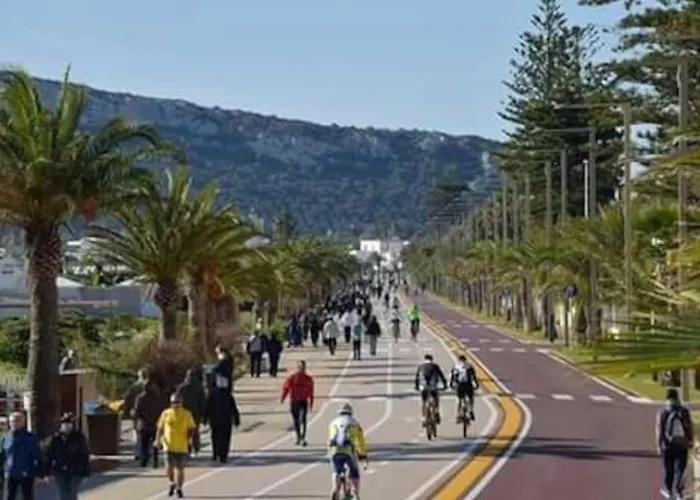 Cagliari Poetto Сasa de vacaciones Quartu SantʼElena